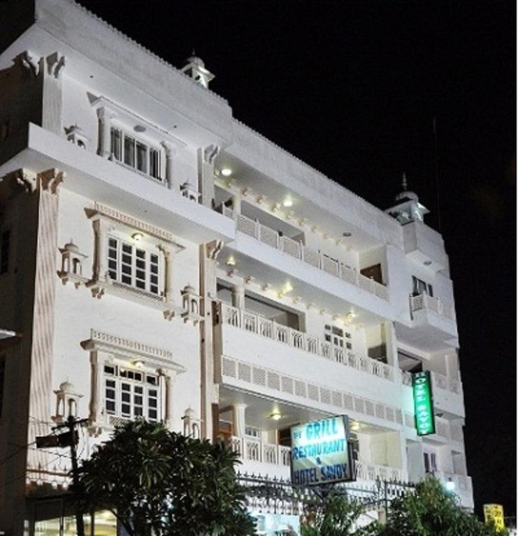 Hotel Savoy - Since 1951 Jaipur Exteriör bild